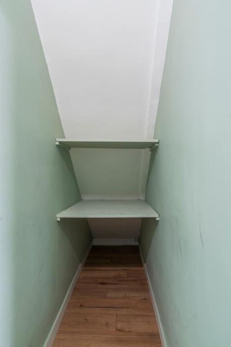 Appartement Studio Porte Dore Bois De Vincennes Paris